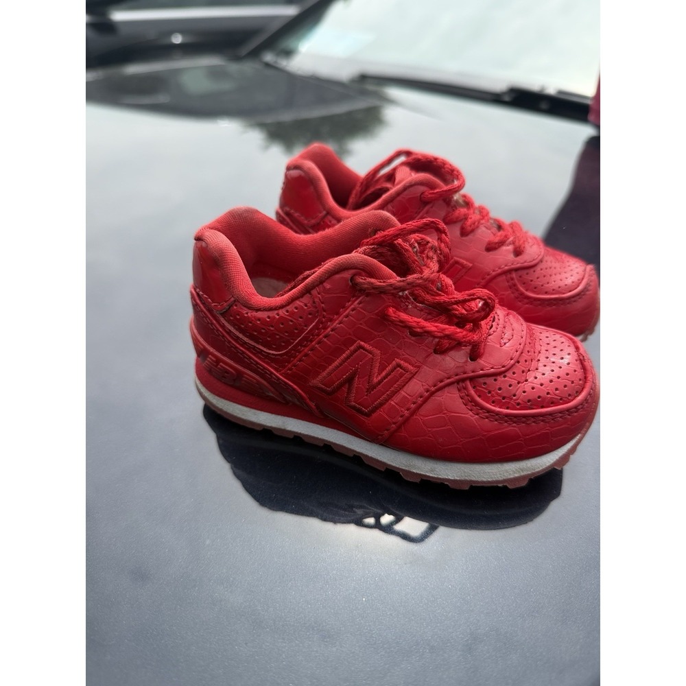 New Balance Toddler Sneakers Red Size 5 US Kids‎ Shoes IC574S2